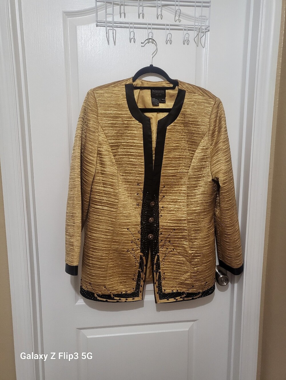 Natasia New York Gold & Black Embellished Evening Blazer - Size 14 Pre-owned - Picture 6 of 8